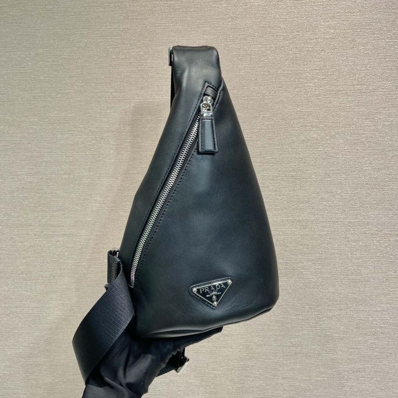 Pra*a triangle pouch
